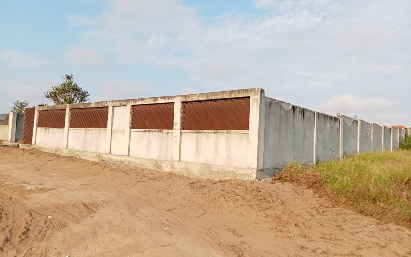 2 terrenos a venda na zona verde, 1200 metros quadrados fechado c tanque